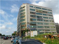 鄰近璞悅敦和NO2社區推薦-國際商業大樓，位於台中市梧棲區