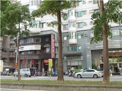 鄰近左岸一家社區推薦-皇龍太皇園，位於台南市北區