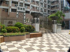 鄰近碧富邑社區推薦-世紀庭園，位於新竹縣竹東鎮